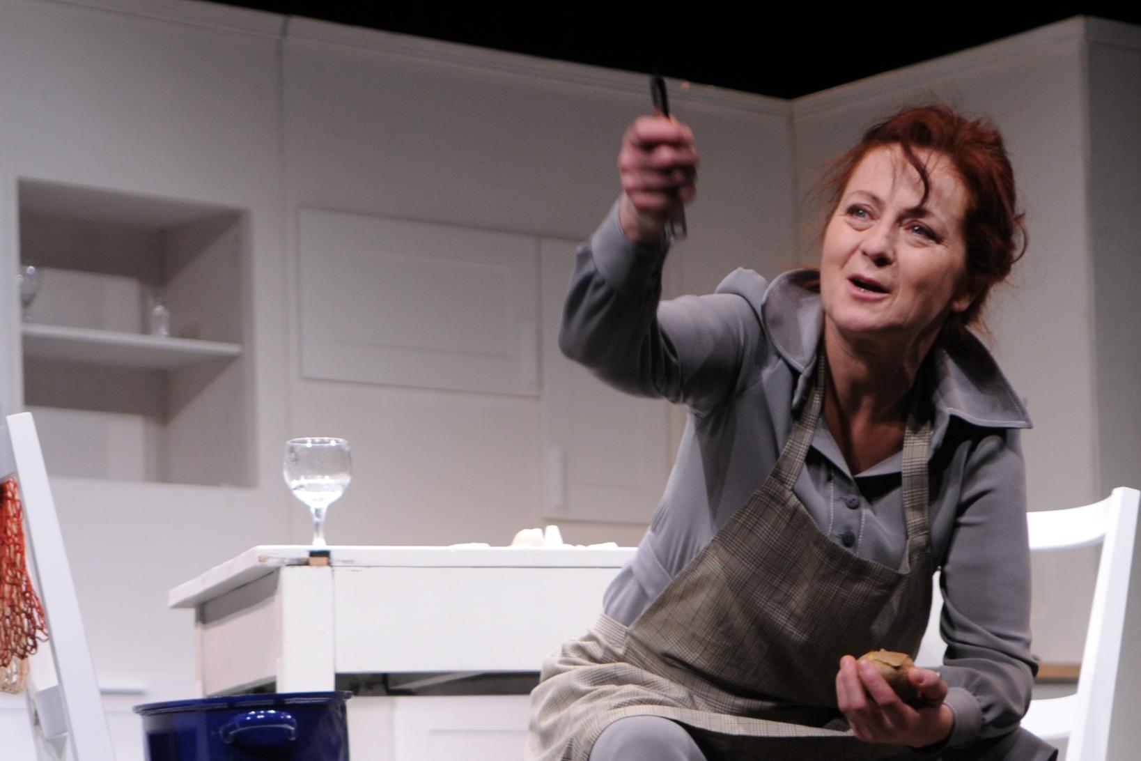 Divadlo: SHIRLEY VALENTINE